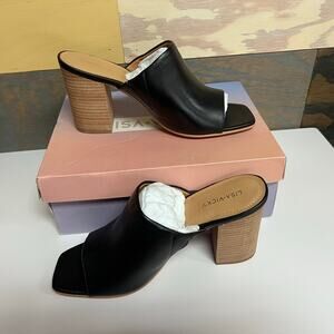 isa Vicky Virtue-V Black Leather Block Heel Mules Size 9.5 – New in Box